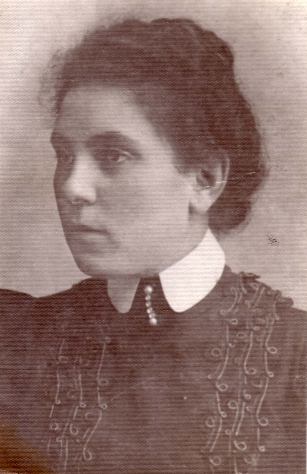 Ana Kyzmanova
