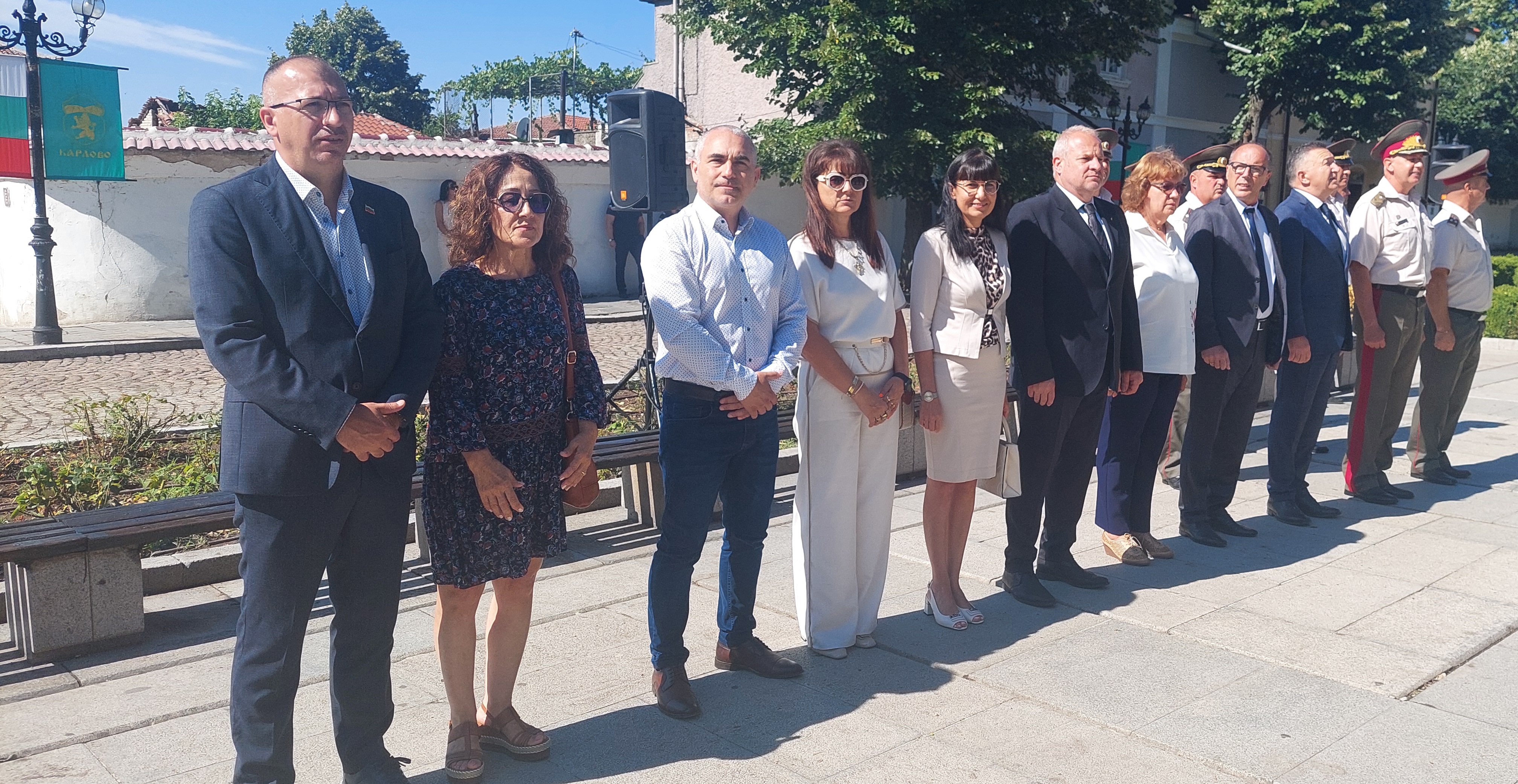 6 На площад Левски.jpg