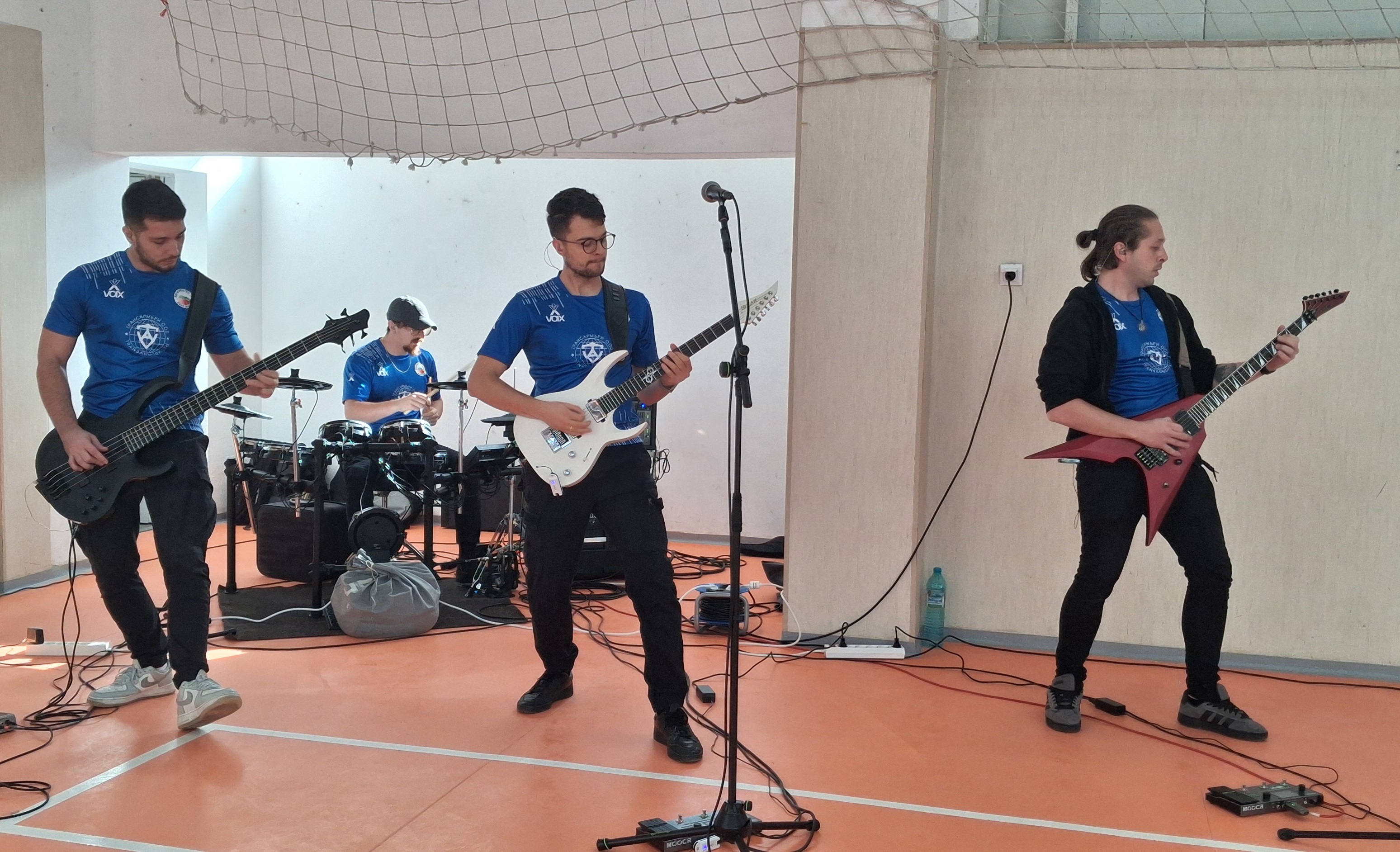 5 Група Дъст.jpg