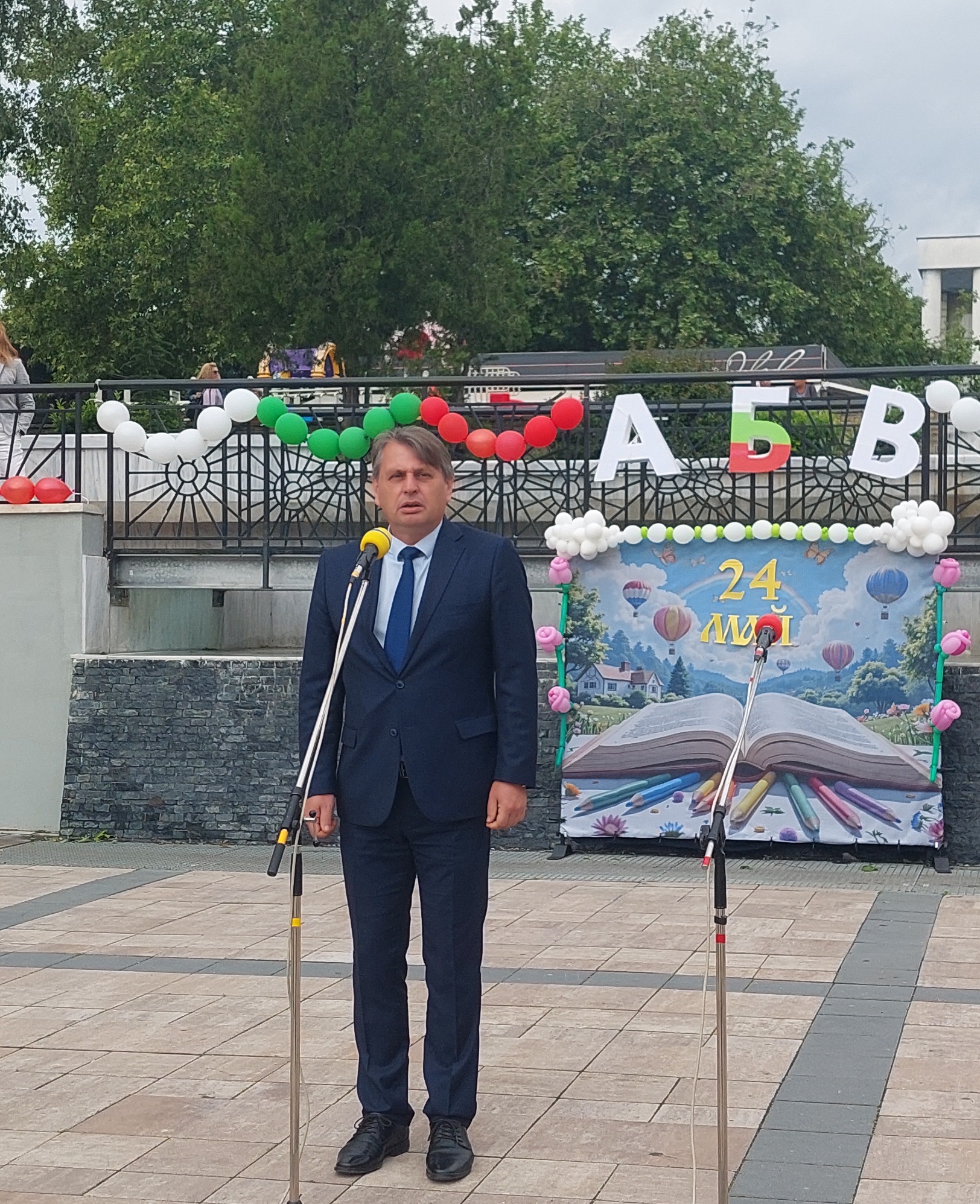 2 Слово Тодоров.jpg