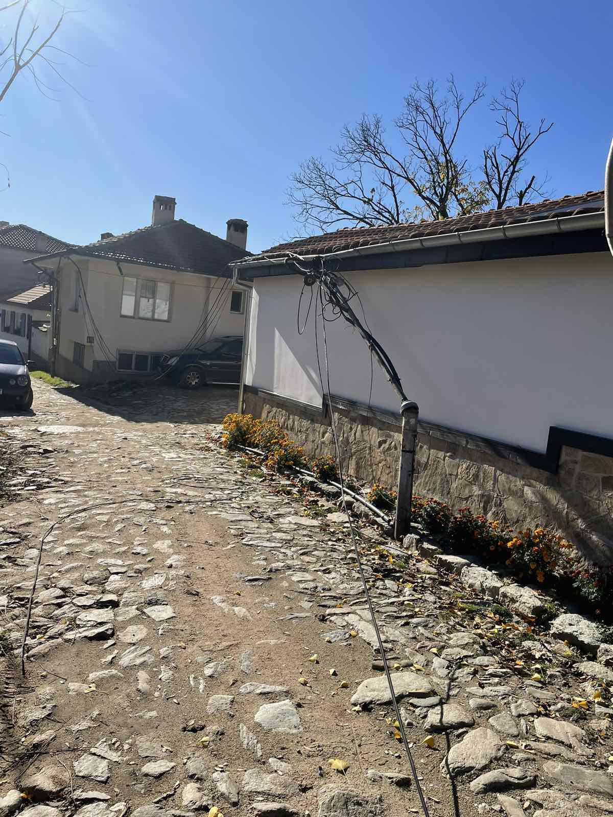 2 счупен стълб.jpg