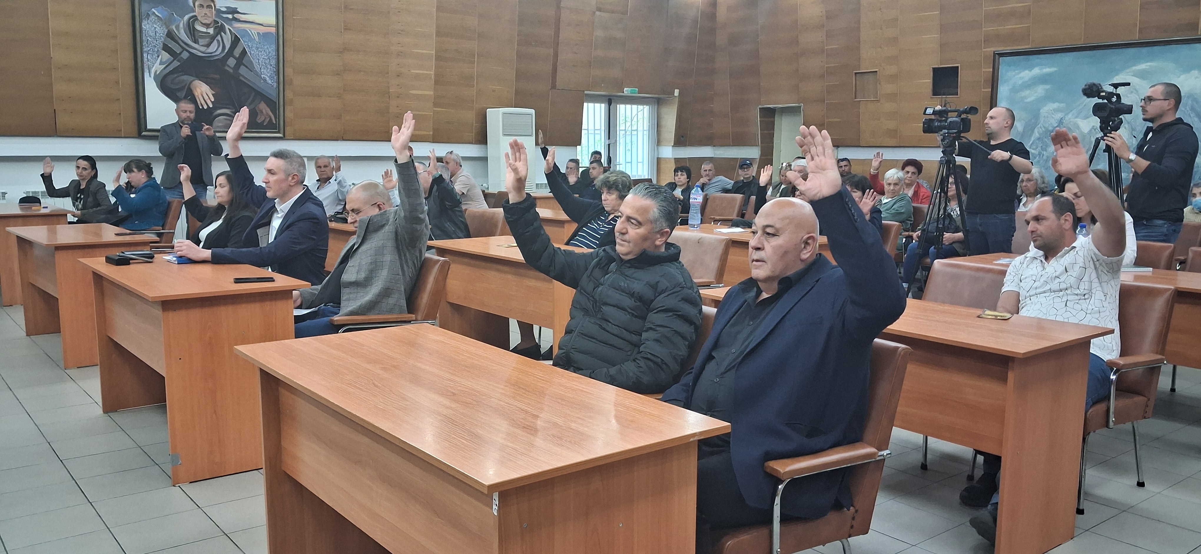 4 В залата.jpg